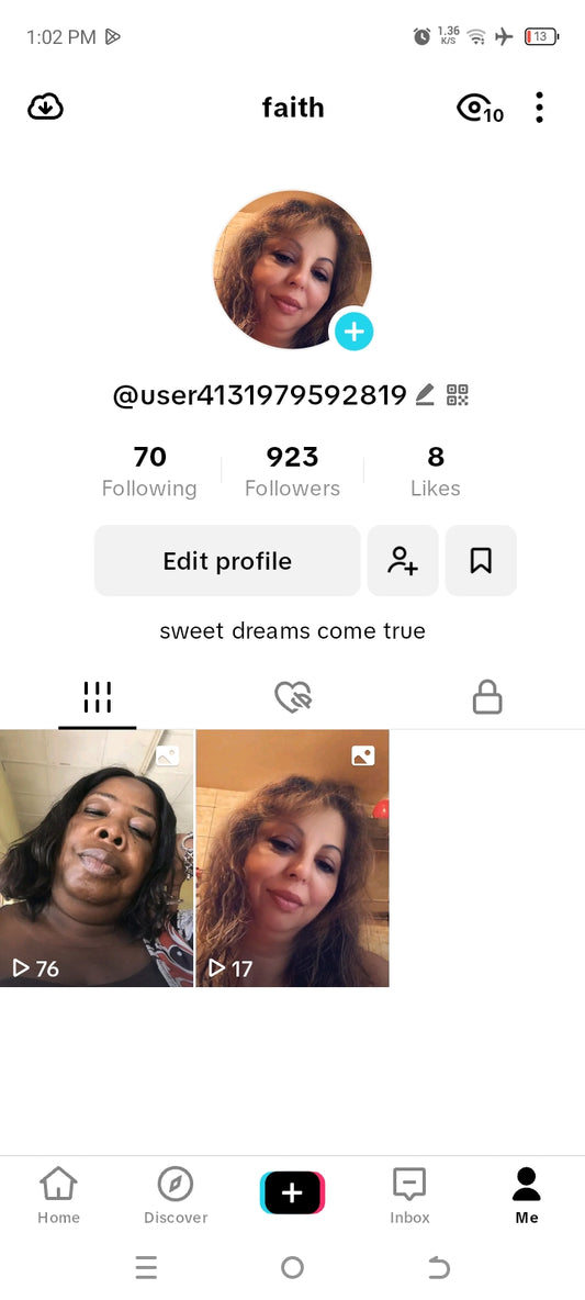 Tikktok 923 followers